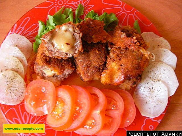 Шаг 16 приготовления Котлеты из трех видов мяса с сыром и чесноком