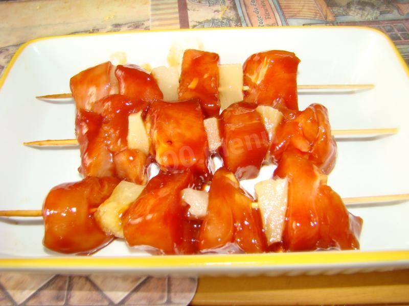 Шаг 5 приготовления Куриный шашлык на шпажках мягкий и сочный