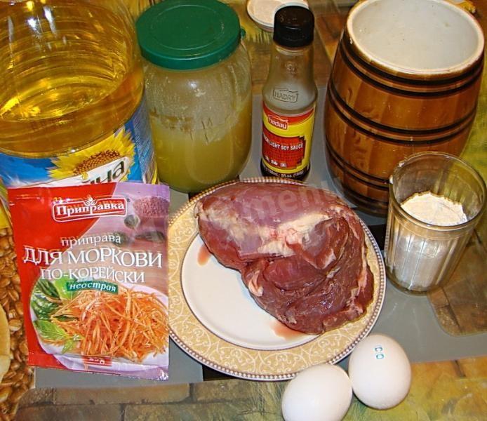Шаг 1 приготовления Мясо по-китайски в кисло-сладком соусе, обжаренное в кляре
