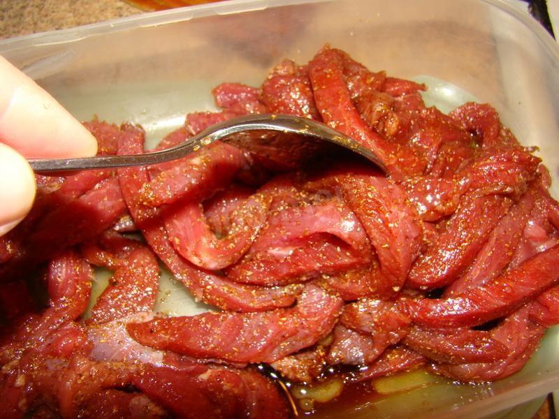 Шаг 5 приготовления Мясо по-китайски в кисло-сладком соусе, обжаренное в кляре