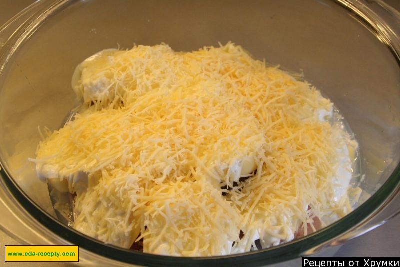 Шаг 7 приготовления Хек запеченный с картофелем и сыром