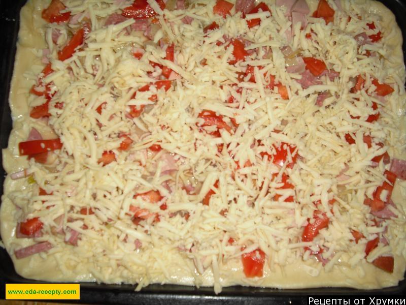 Шаг 2 приготовления Пицца с варёной колбасой