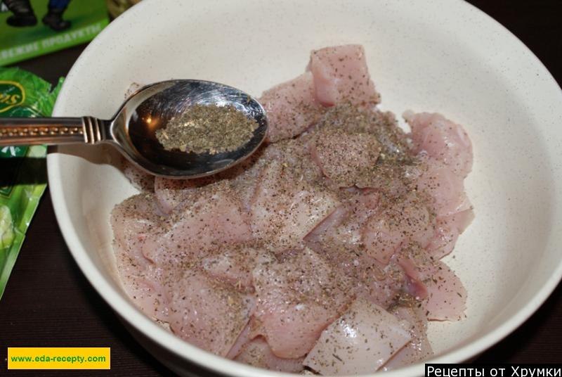 Шаг 3 приготовления Куриное филе в кефире с базиликом