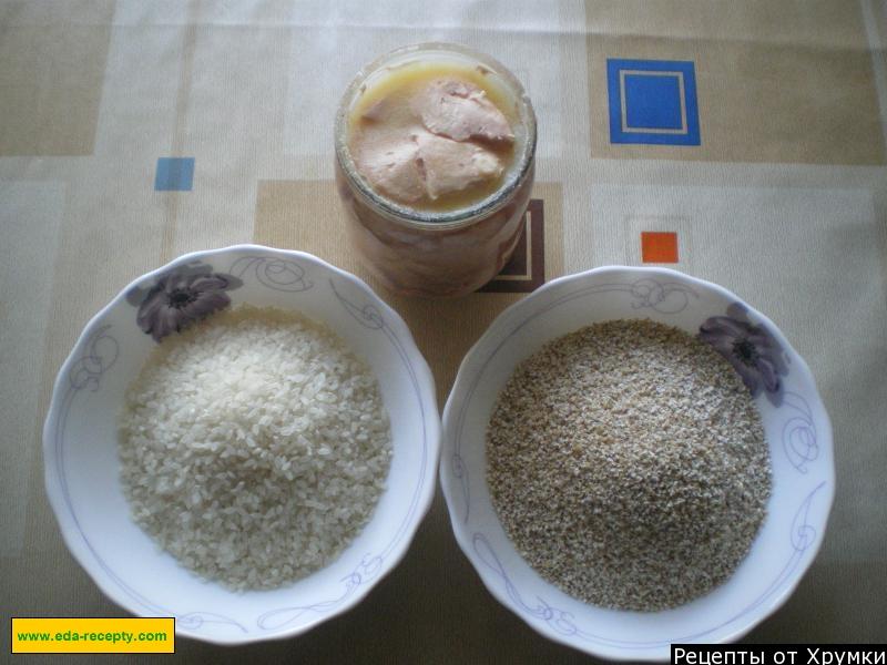 Шаг 1 приготовления Рис с ячневой крупой и тушенкой