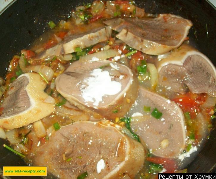 Шаг 6 приготовления Тушеный говяжий язык с овощами