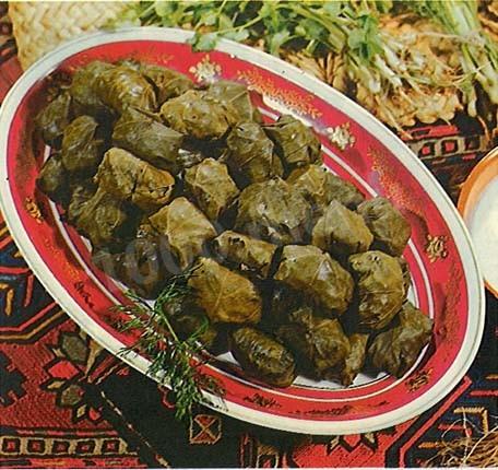 Обложка рецепта Толма из баранины с яблоками и изюмом