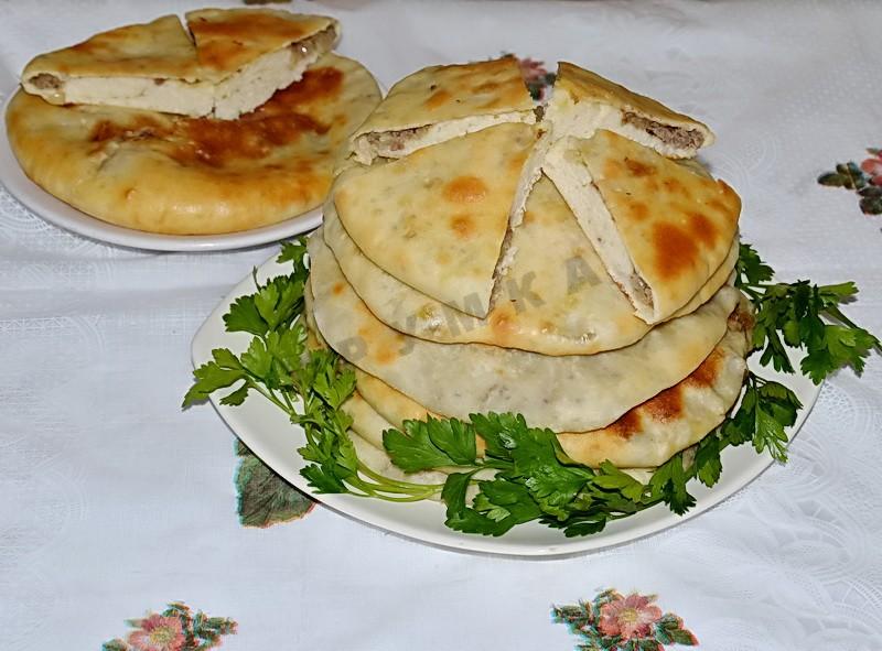 Шаг 13 приготовления Хачапури с мясом