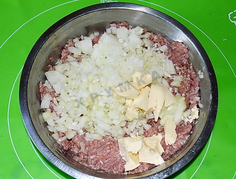 Шаг 7 приготовления Хачапури с мясом