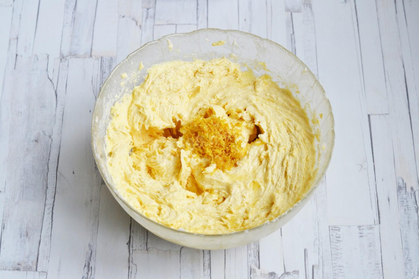 Шаг 8 приготовления Кекс из кукурузной муки