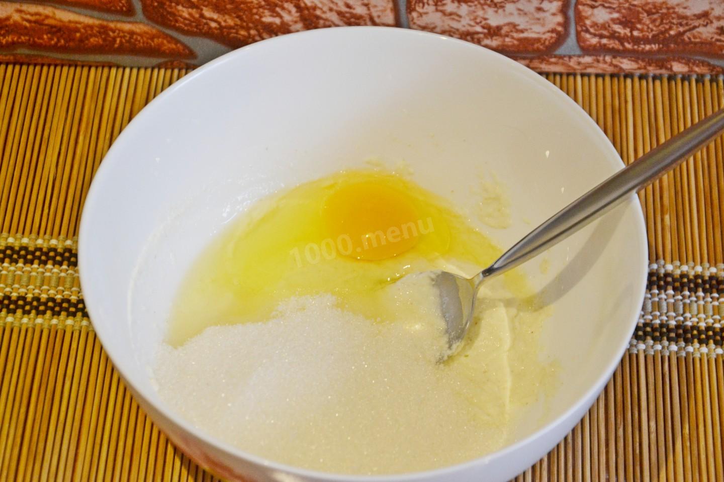 Шаг 3 приготовления Манник в микроволновке на кефире быстро и вкусно