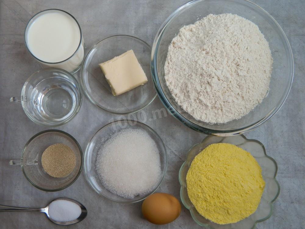 Шаг 1 приготовления Булочки из кукурузной муки