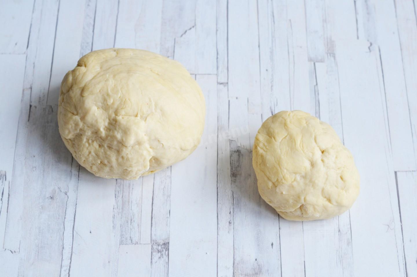 Шаг 13 приготовления Пирог с курицей и картошкой из дрожжевого теста