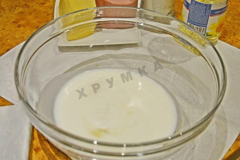 Шаг 2 приготовления Сырные лепешки с ветчиной
