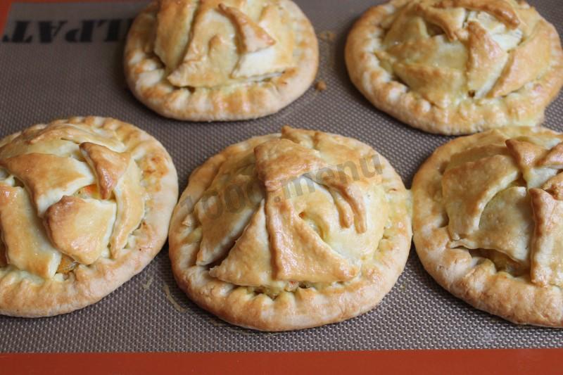 Шаг 14 приготовления Пирожки с курицей и картошкой в духовке