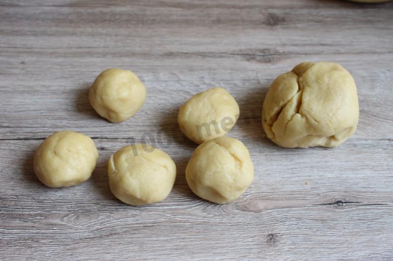 Шаг 8 приготовления Пирожки с курицей и картошкой в духовке