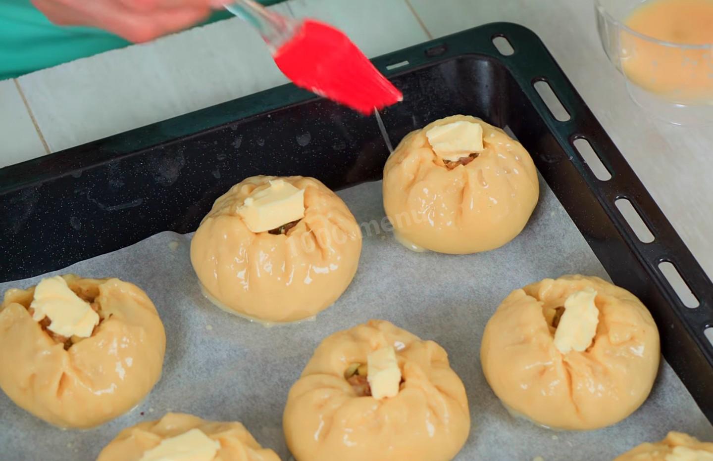 Шаг 15 приготовления Пирожки с фаршем и картошкой в духовке