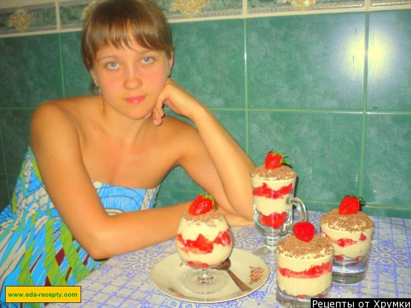 Шаг 8 приготовления Творожный десерт с ягодами и фруктами