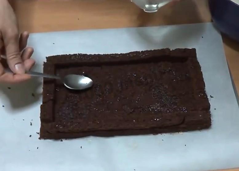 Шаг 17 приготовления Торт Паровозик Томас