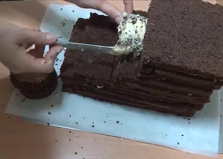 Шаг 24 приготовления Торт Паровозик Томас