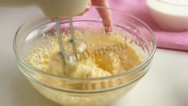 Шаг 1 приготовления Домашнее мороженое без сливок с клубничным соусом