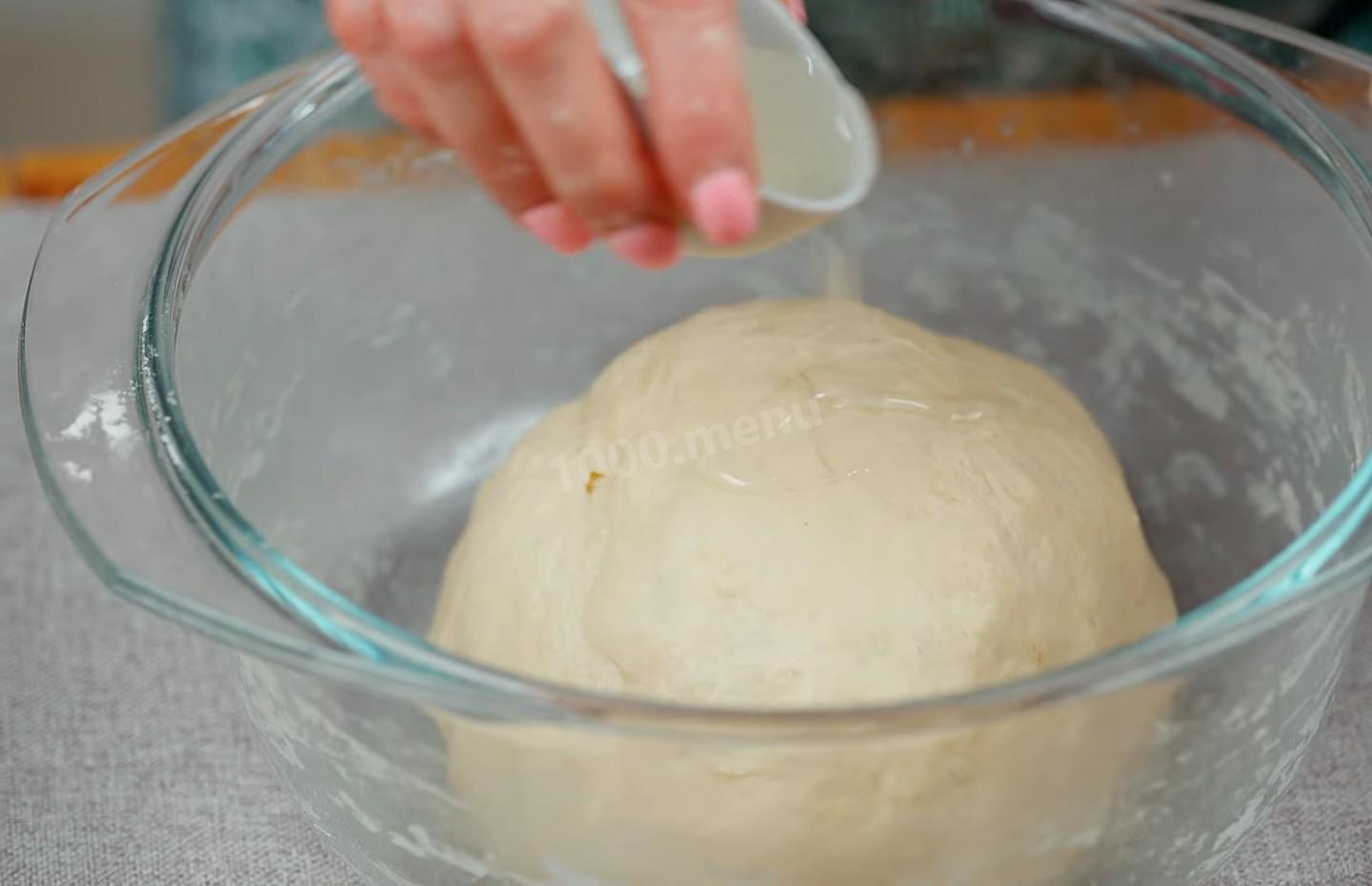 Шаг 11 приготовления Пирог с курицей и картошкой на кефире