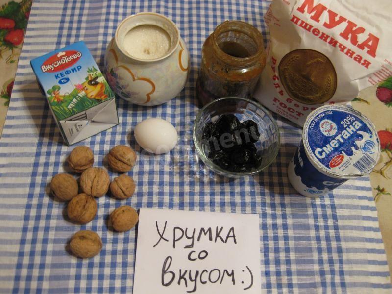 Шаг 1 приготовления Медовые пирожные на кефире со сметанным кремом Пчелка