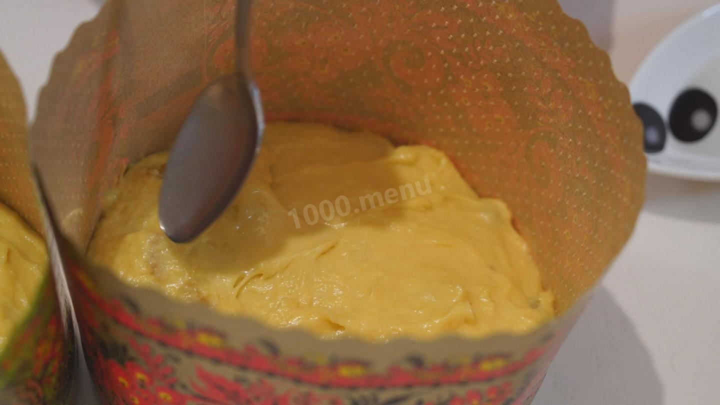 Шаг 16 приготовления Кулич на молоке с цукатами и грецкими орехами