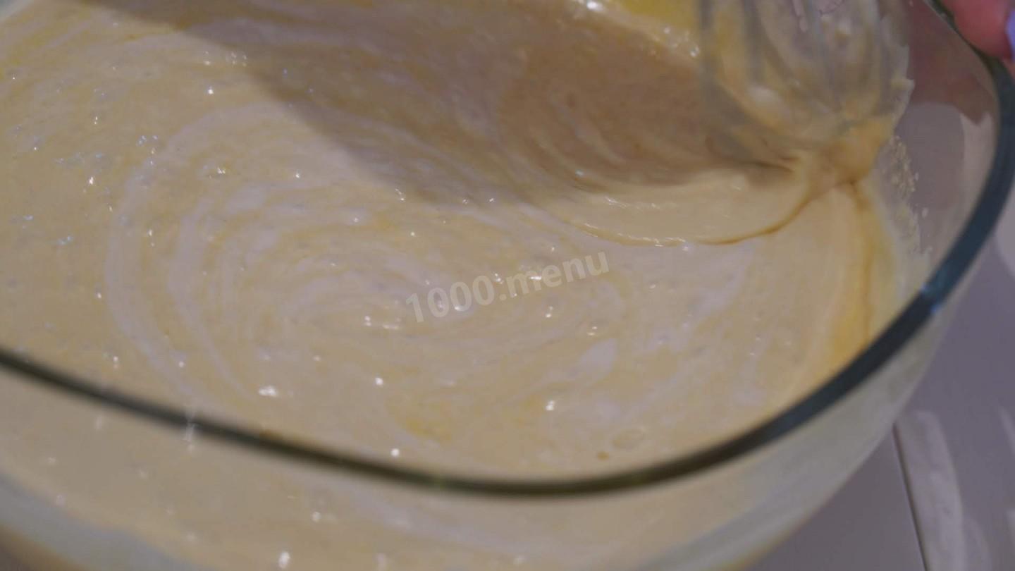 Шаг 9 приготовления Кулич на молоке с цукатами и грецкими орехами