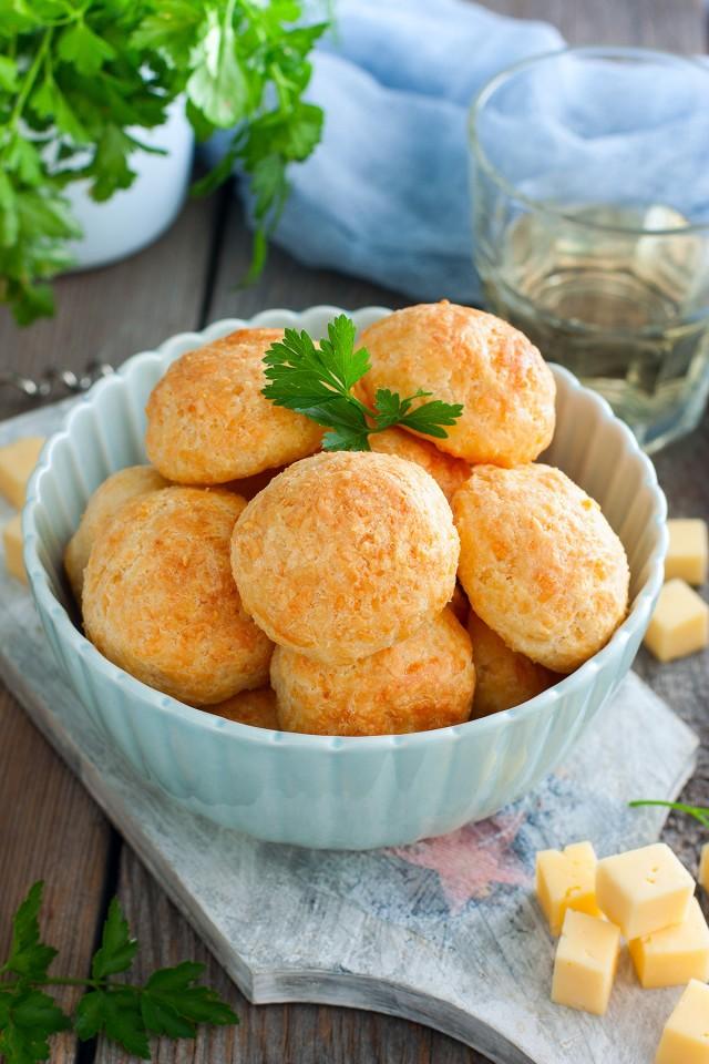 Шаг 6 приготовления Сырные шарики в духовке