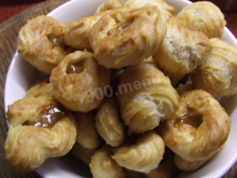 Шаг 6 приготовления Шоколадная елка из профитролей Croquembouche