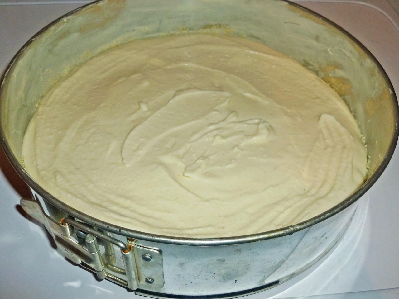 Шаг 7 приготовления Пирог с творогом на скорую руку