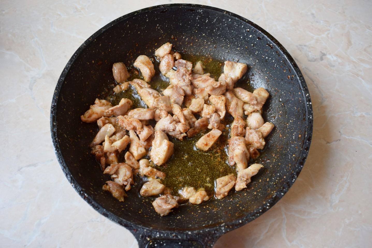 Шаг 2 приготовления Классическая шаурма с курицей