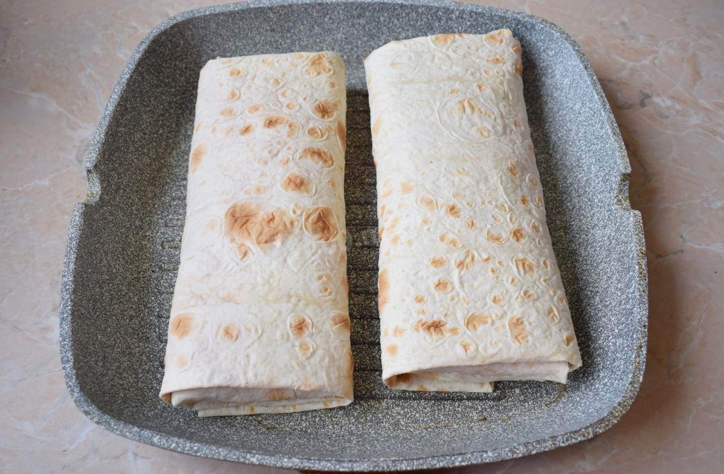 Шаг 8 приготовления Классическая шаурма с курицей