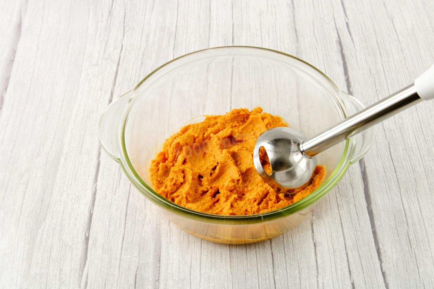 Шаг 9 приготовления Паштет с морковью яйцом и луком