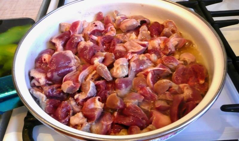 Шаг 5 приготовления Кучмачи по-грузински