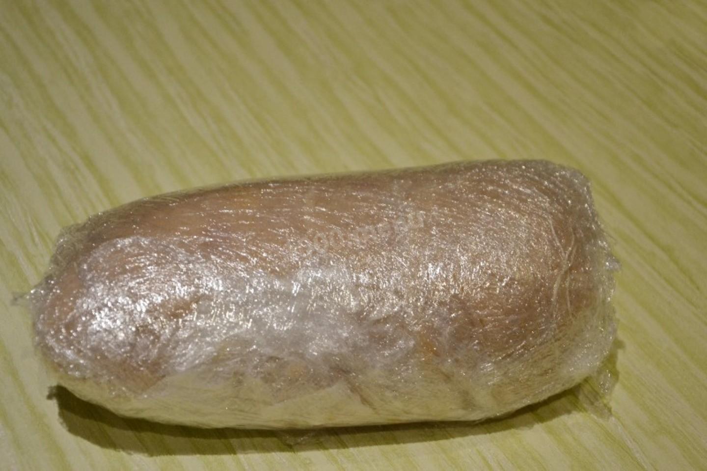 Шаг 12 приготовления Колбаса домашняя куриная с сыром