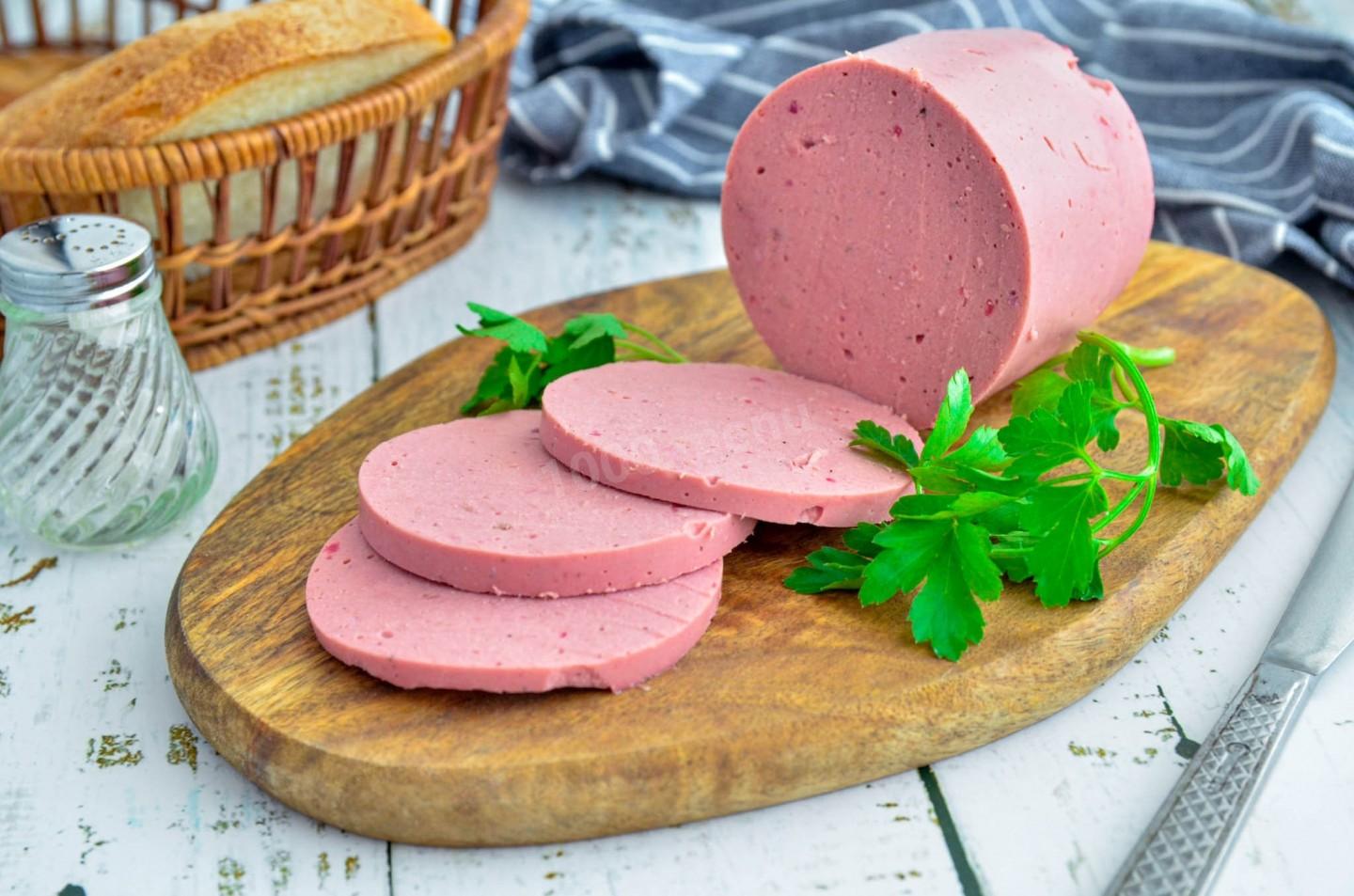 Обложка рецепта Домашняя вареная колбаса из курицы с желатином