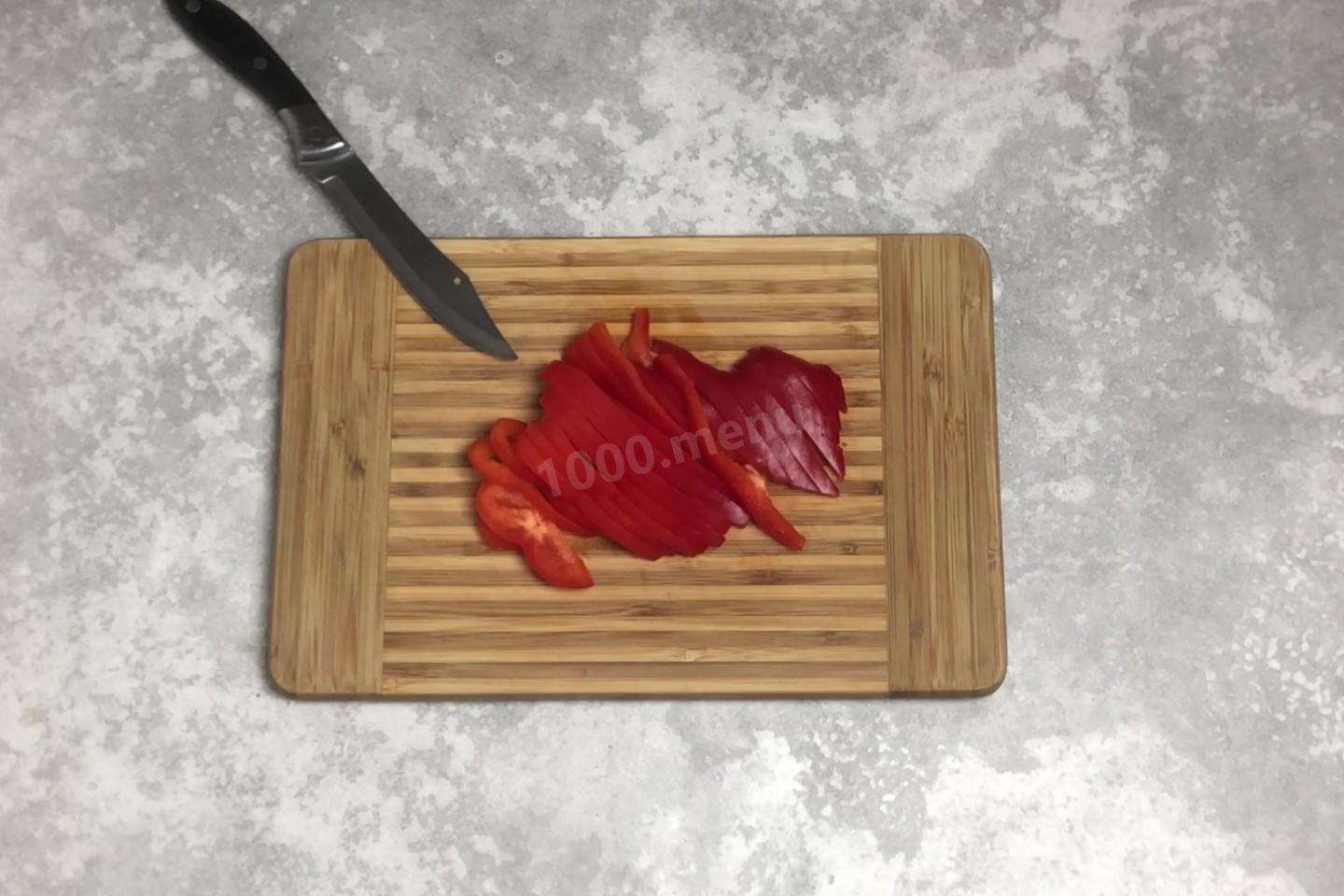 Шаг 2 приготовления Тортилья с курицей и овощами в домашних условиях
