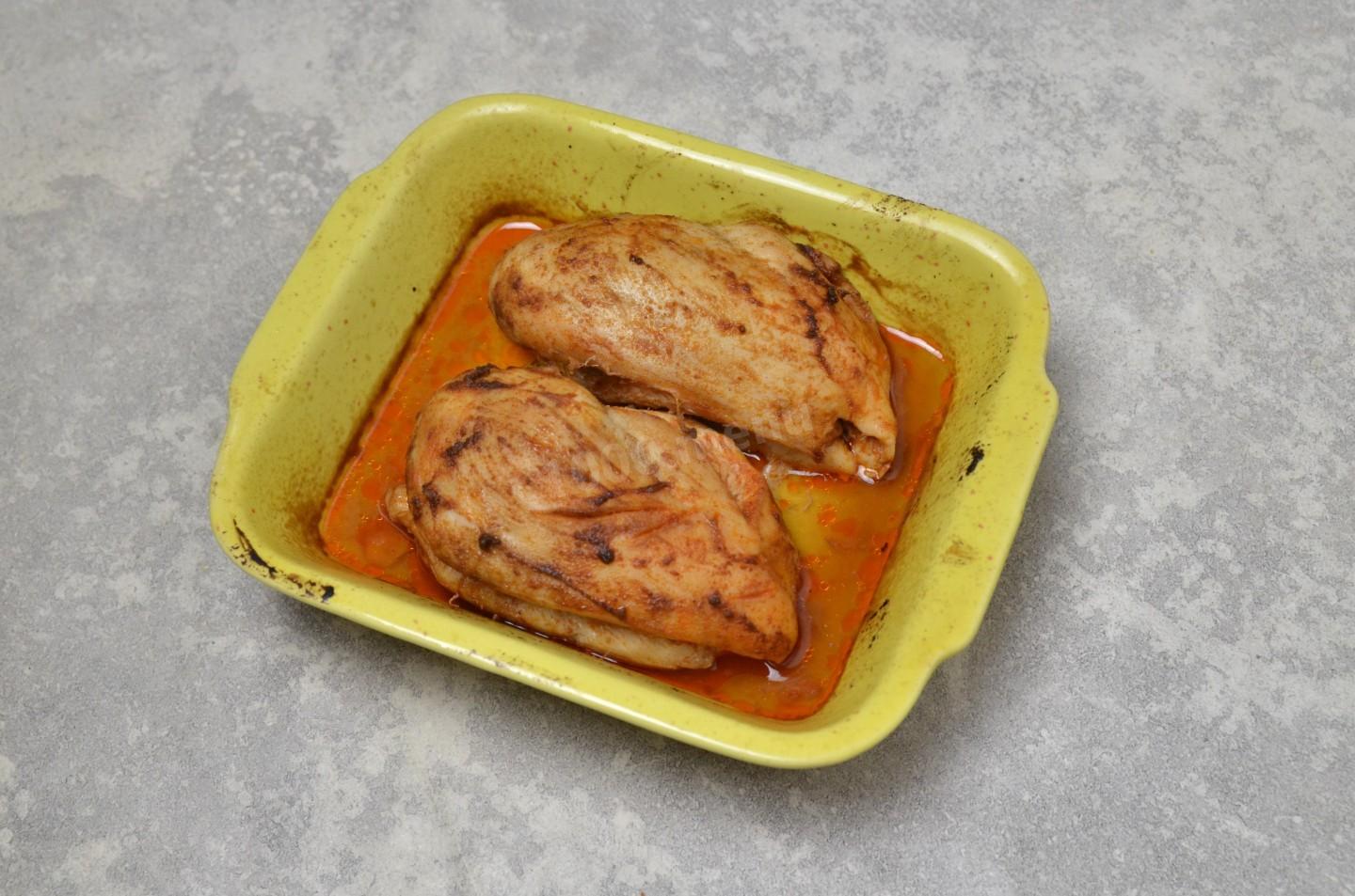 Шаг 6 приготовления Пасторма из куриной грудки