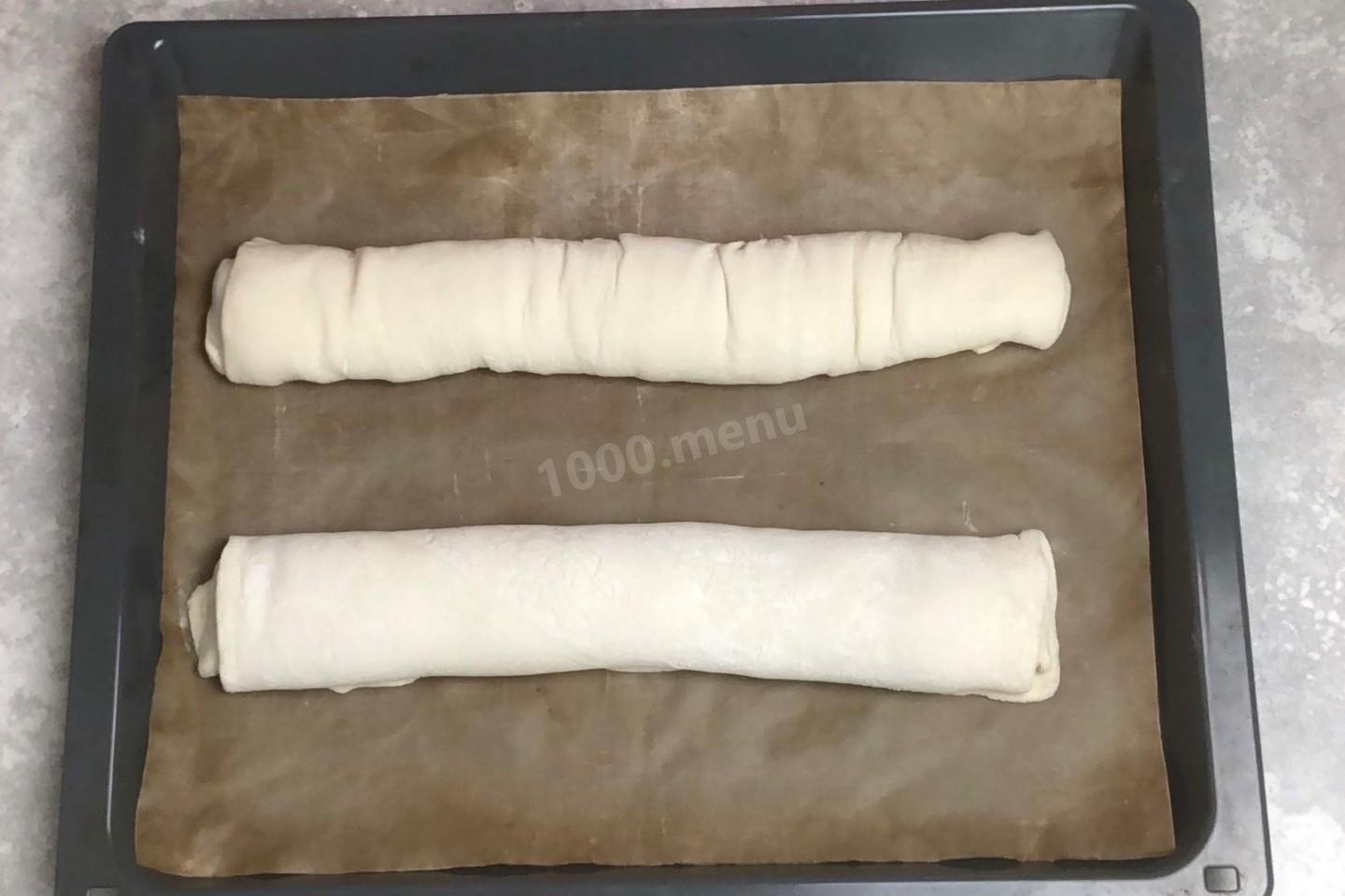 Шаг 9 приготовления Штрудель с мясом из слоеного теста