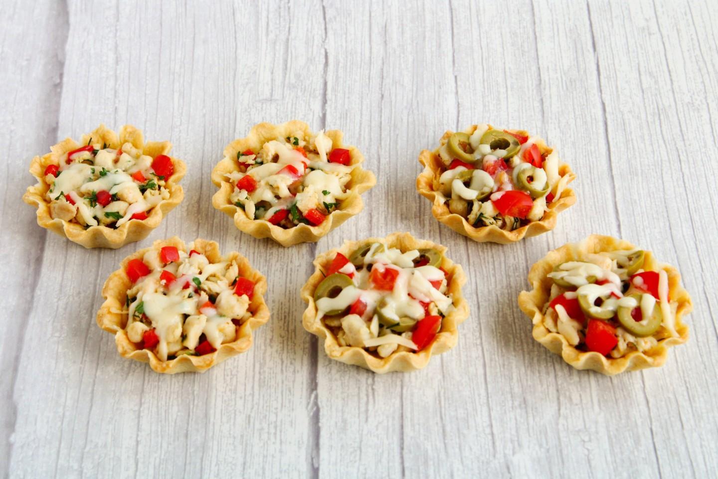 Шаг 13 приготовления Курица в тарталетках в духовке