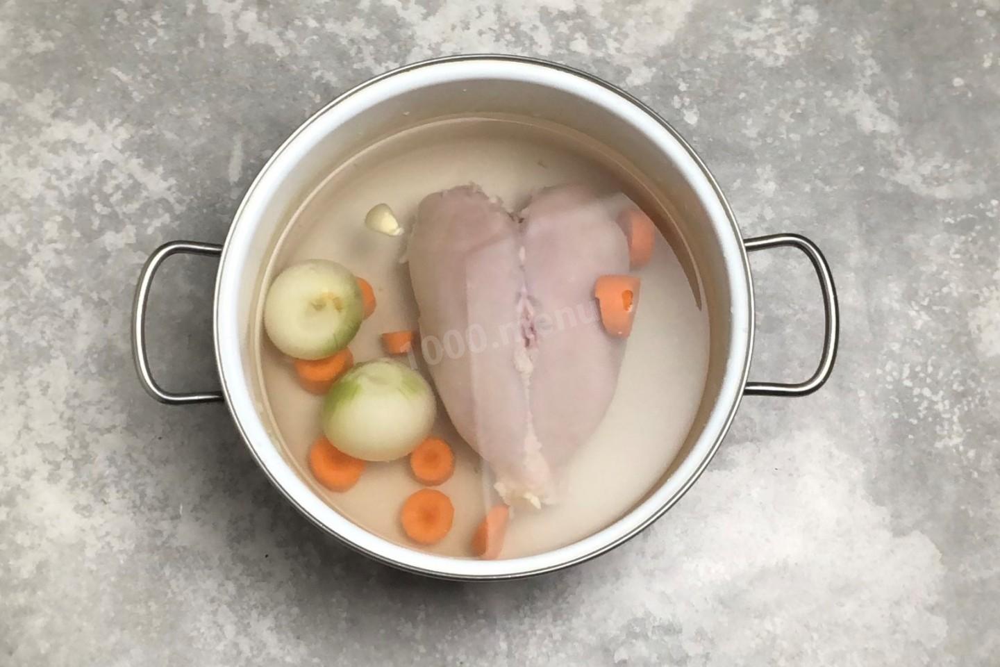 Шаг 2 приготовления Паштет из куриной грудки