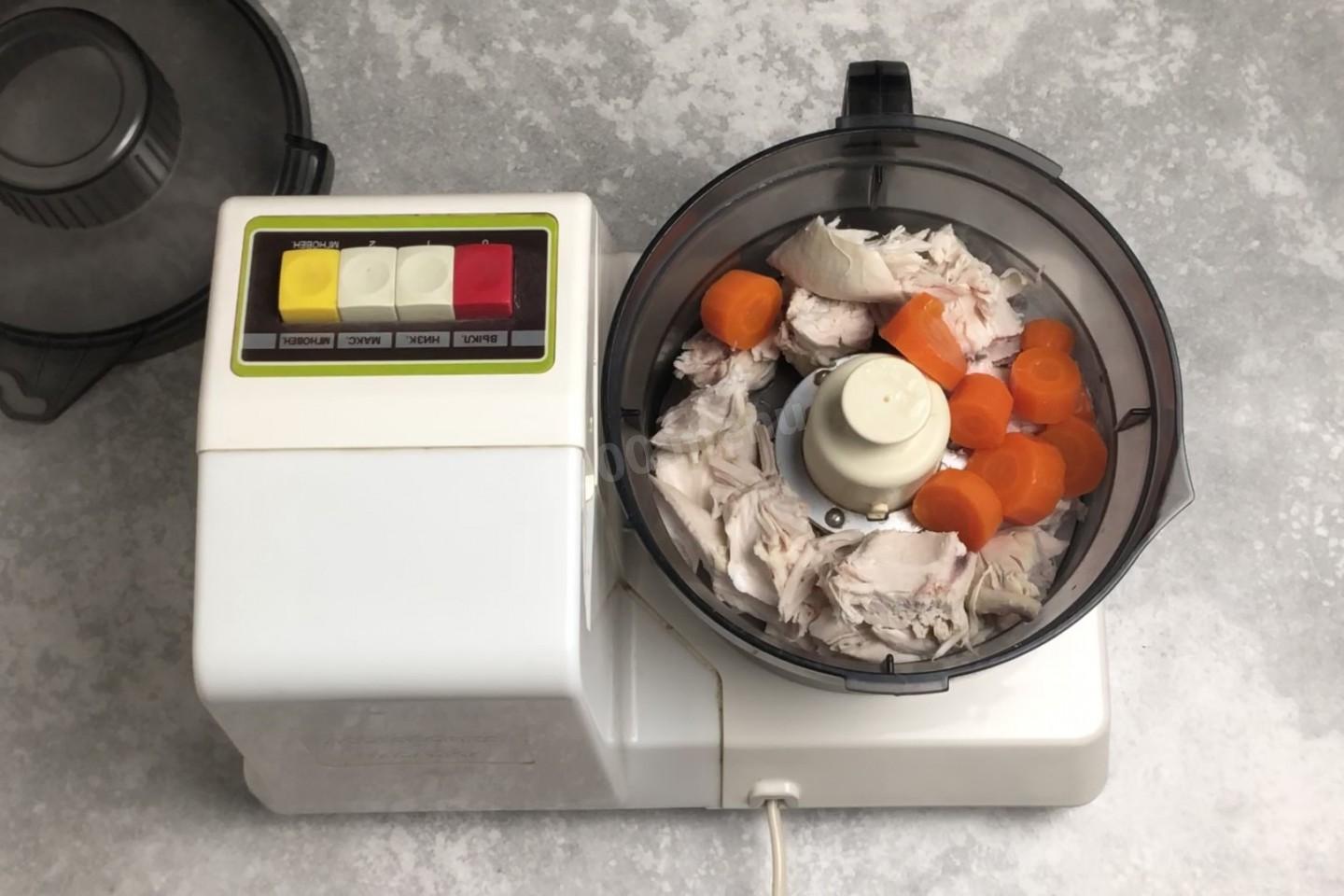 Шаг 7 приготовления Паштет из куриной грудки