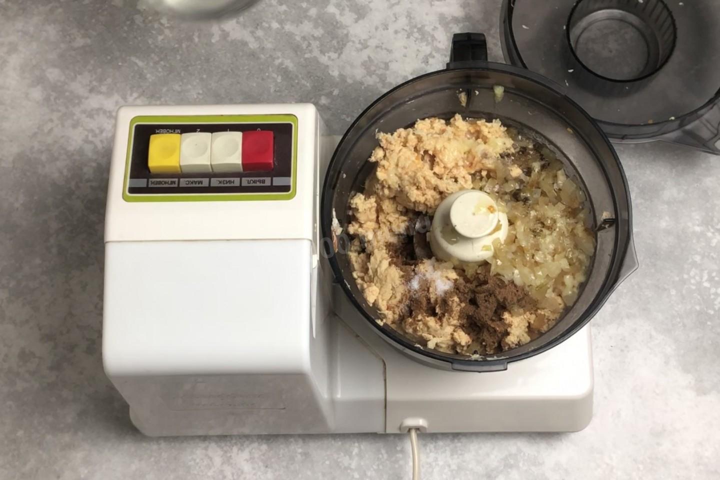 Шаг 8 приготовления Паштет из куриной грудки
