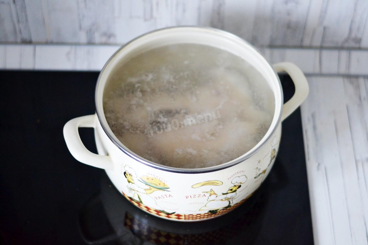Шаг 4 приготовления Холодец из курицы и свиных ножек