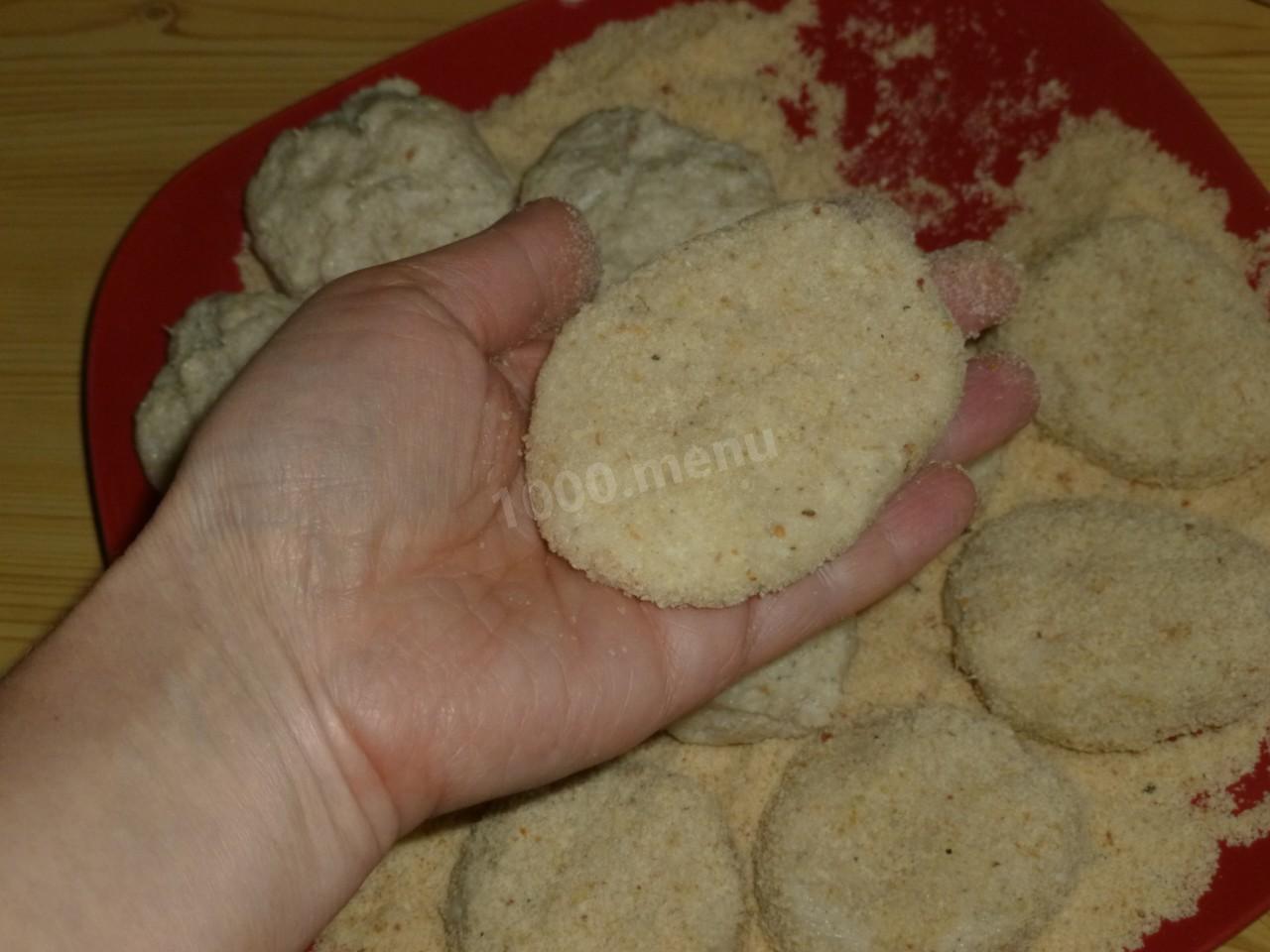 Шаг 11 приготовления Рыбные котлеты с манкой