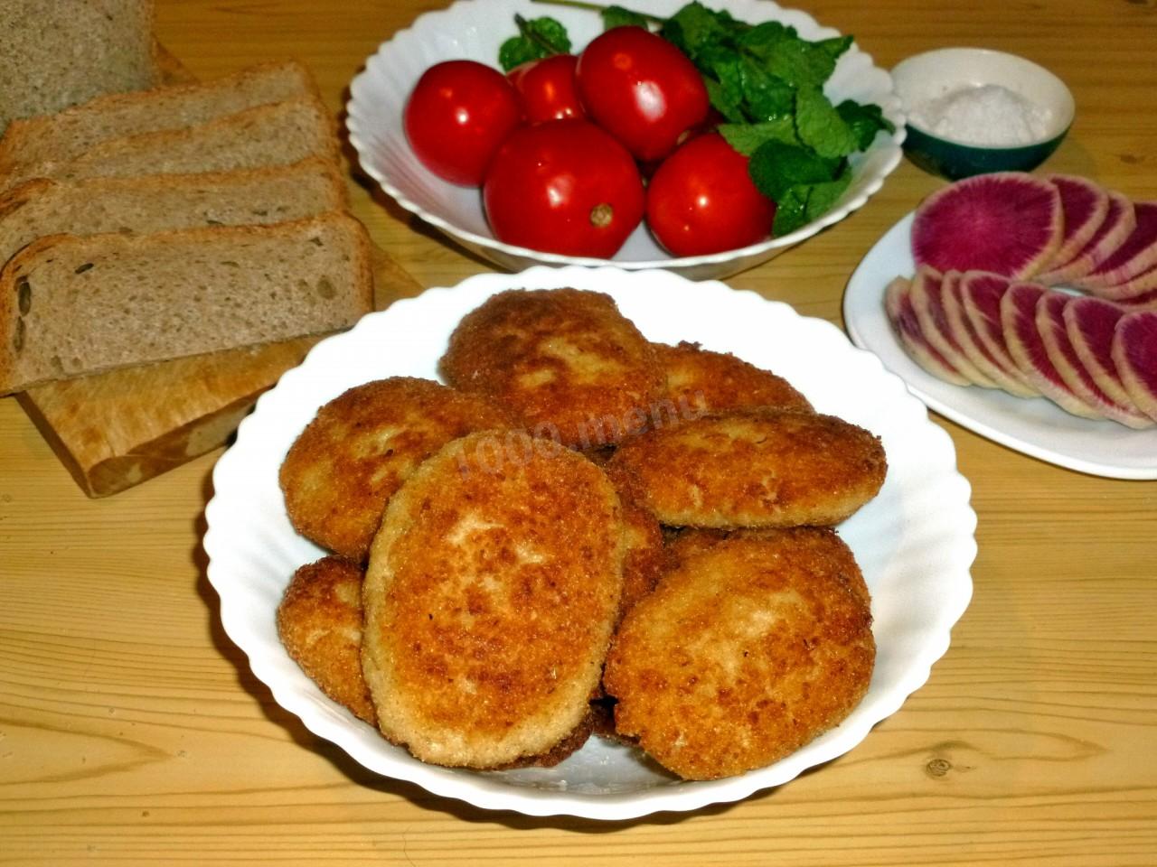 Шаг 17 приготовления Рыбные котлеты с манкой