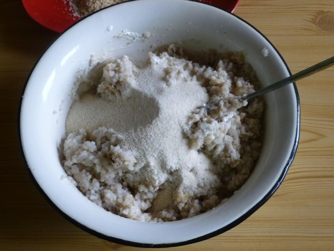Шаг 7 приготовления Рыбные котлеты с манкой