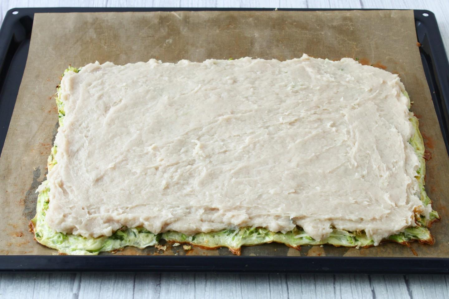 Шаг 12 приготовления Рулет из куриной грудки в духовке