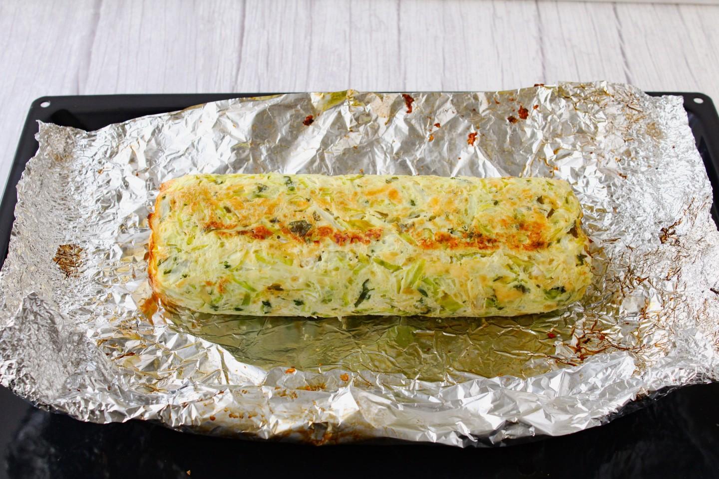 Шаг 16 приготовления Рулет из куриной грудки в духовке